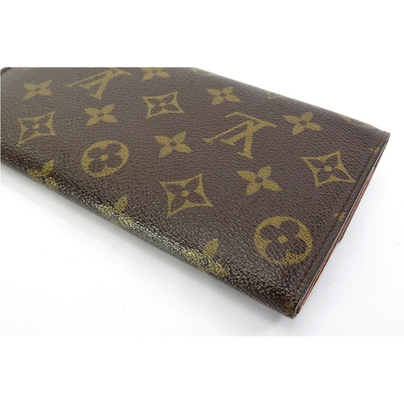 Louis Vuitton Monogram Canvas Wallet - Picture 8 of 16
